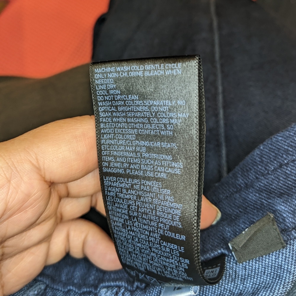 3/$15 Uniqlo Indigo Blue Super Stretchy Jeggings Size Small - Picture 12 of 13